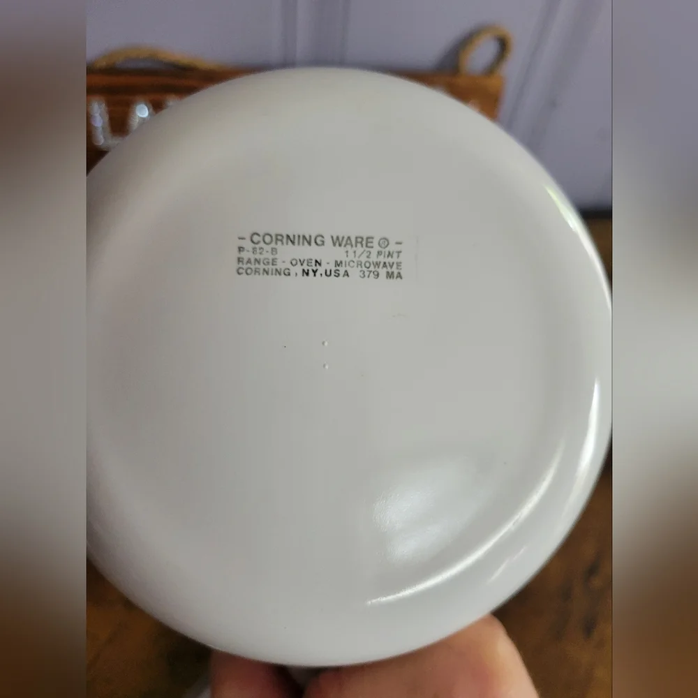 Vintage 1.5pint corningware White/blue  Saucepan Lid P-82-B
